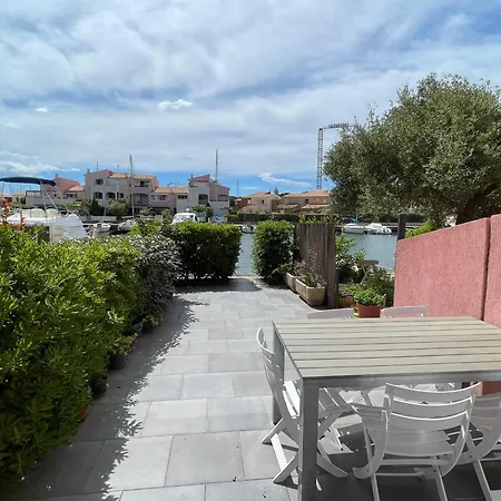 بيت للعطل Douceur Du Rivage - 6pers - Clim - Parking - Wifi - Ile Des Marinas - Au Bord De L'eau - Histoire De Cles *
