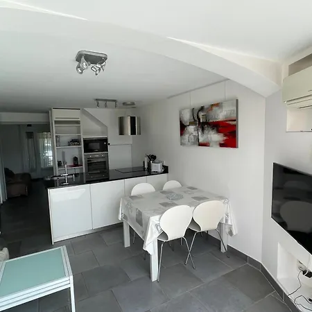 Douceur Du Rivage - 6pers - Clim - Parking - Wifi - Ile Des Marinas - Au Bord De L'eau - Histoire De Cles